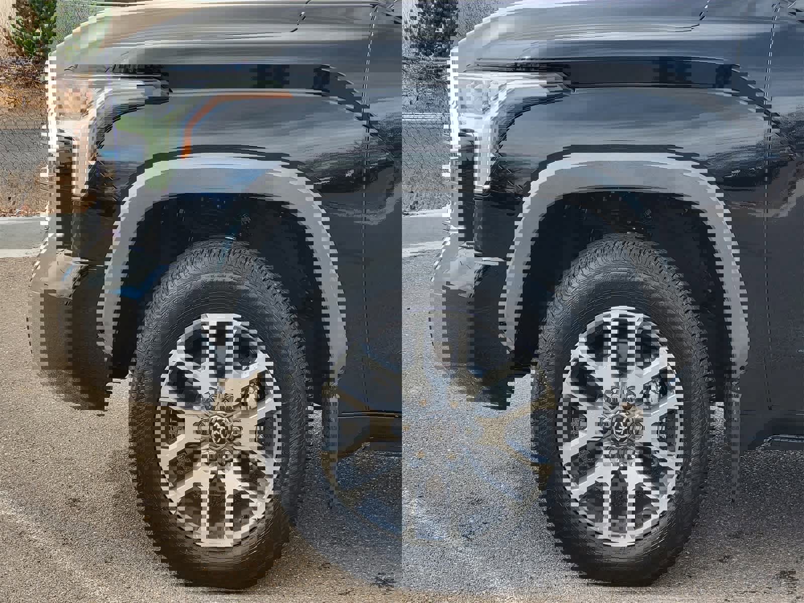 Used 2025 Toyota Tundra 1794 Edition image 9