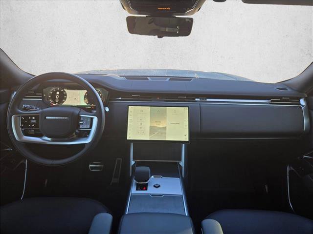 New 2026 Land Rover Range Rover Long Wheelbase SE image 15