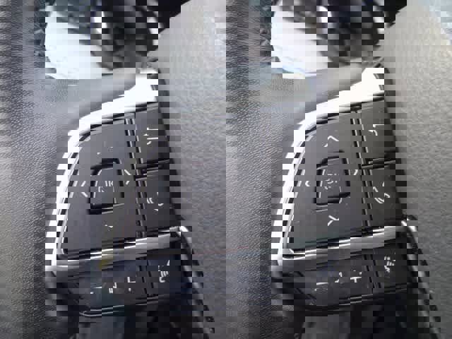 Certified 2020 Toyota Highlander Limited image 12