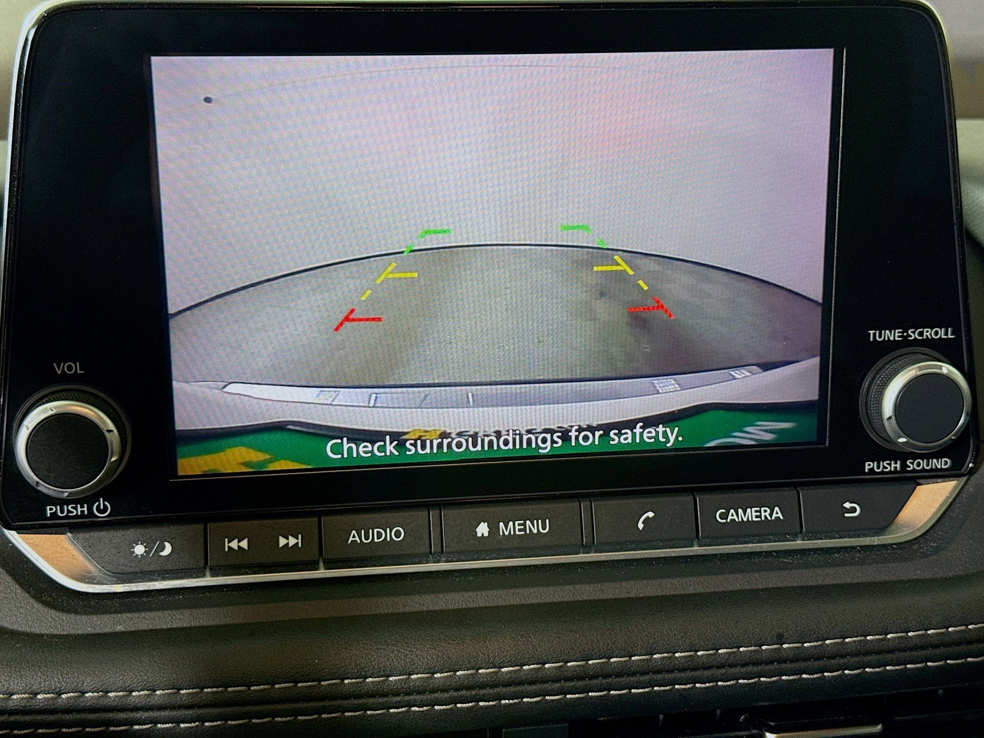 Used 2023 Nissan Rogue SV image 19