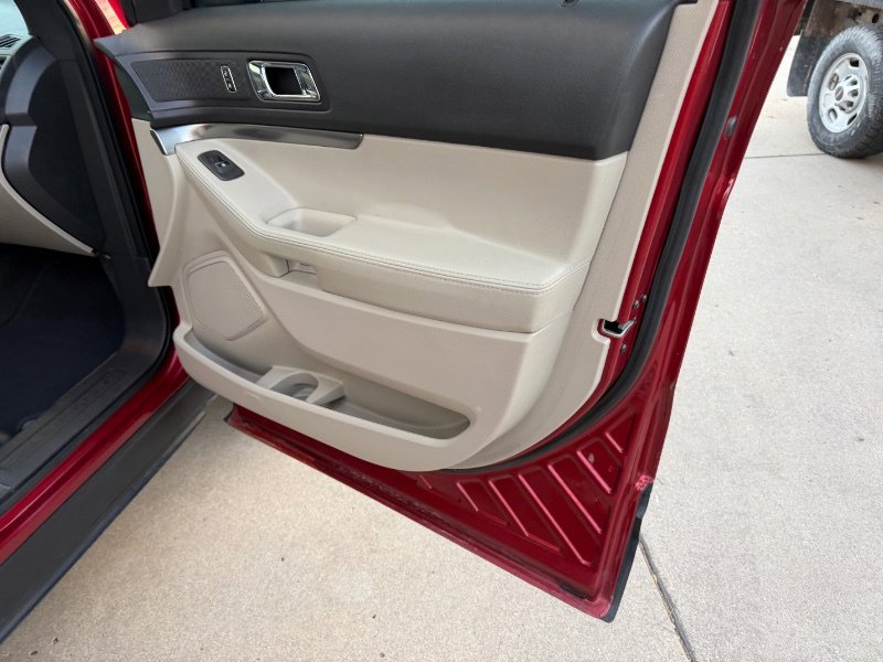 Used 2013 Ford Explorer 4WD image 18