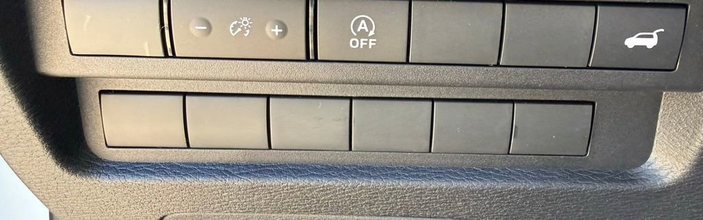 New 2026 Mitsubishi Outlander SE image 29