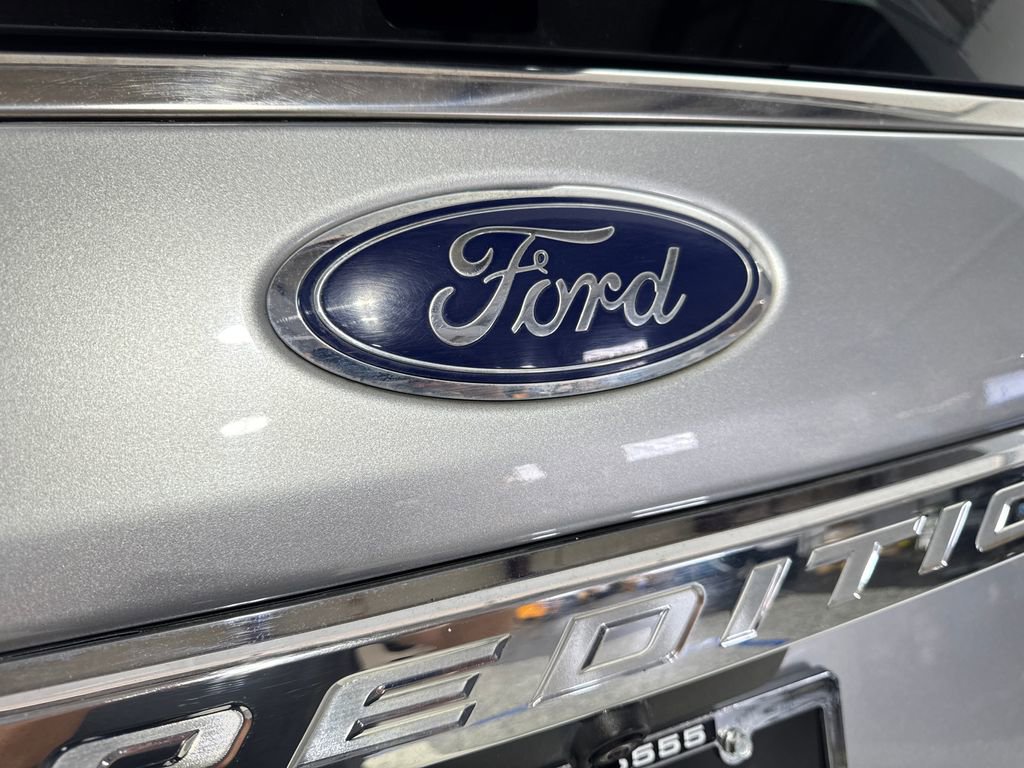 Used 2020 Ford Expedition Max XLT w/ Equipment Group 201A image 21