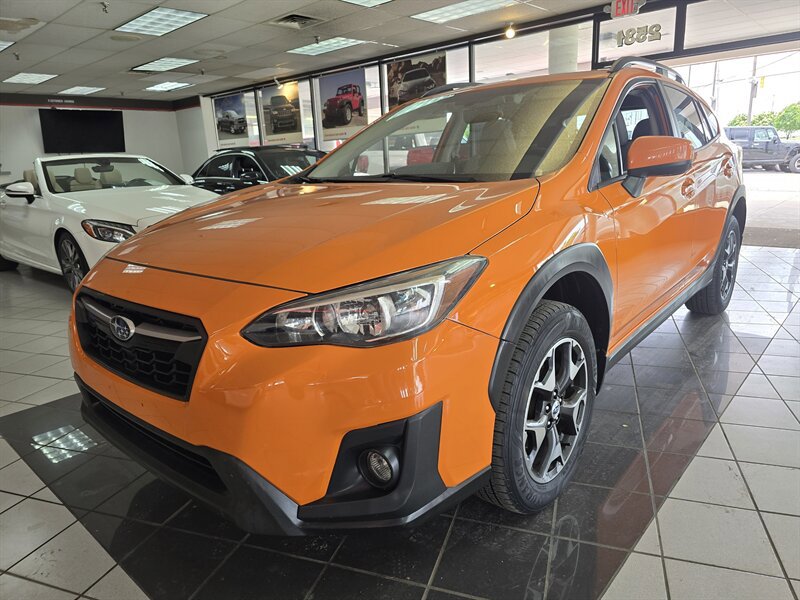 Used 2018 Subaru Crosstrek 2.0i Premium AWD/4WD image 1