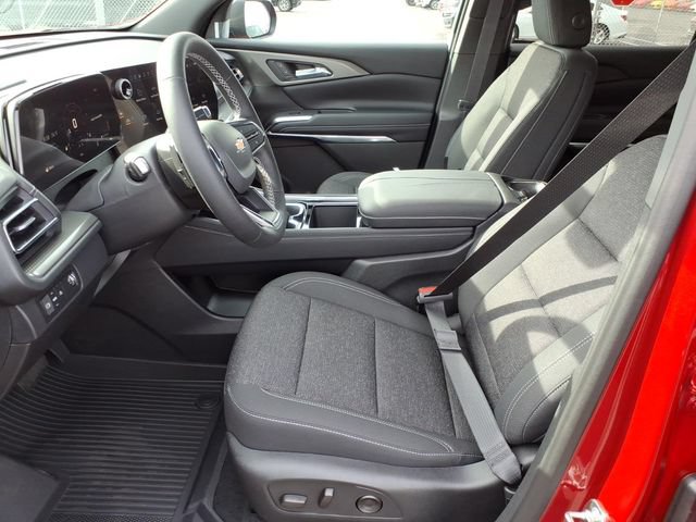 New 2027 Chevrolet Traverse LT w/ Driver Confidence Package FWD image 6