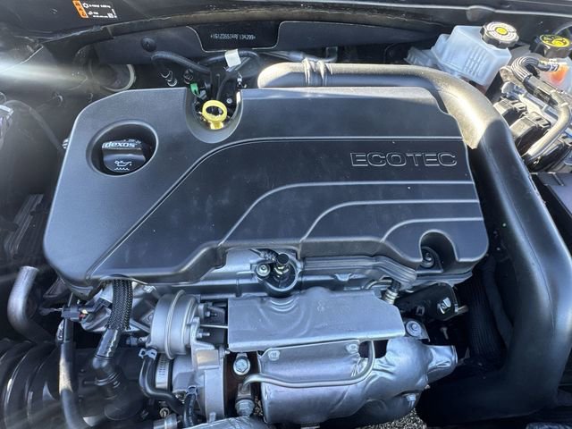 Used 2024 Chevrolet Malibu LT image 28