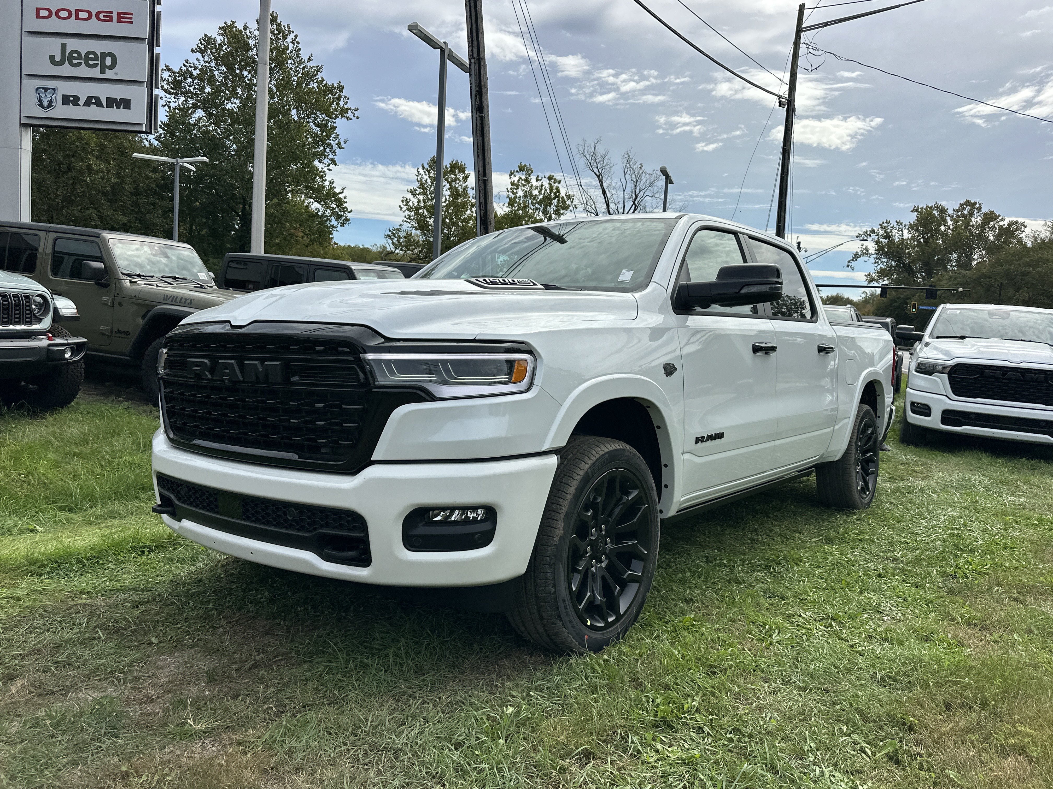 New 2027 RAM 1500 Limited AWD/4WD image 27