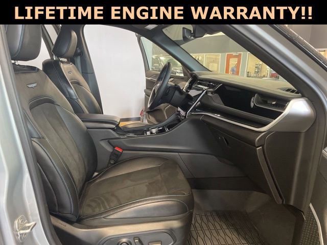 Used 2024 Jeep Grand Cherokee Trailhawk image 36