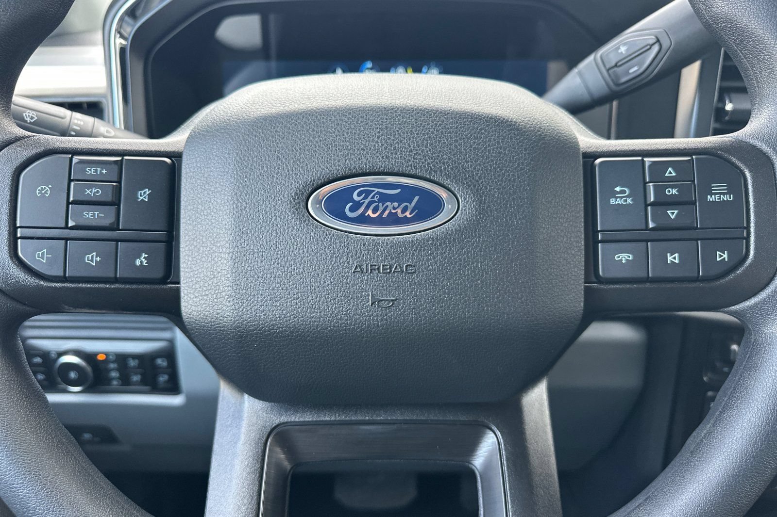 New 2026 Ford F250 XLT w/ XLT Premium Package AWD/4WD image 22