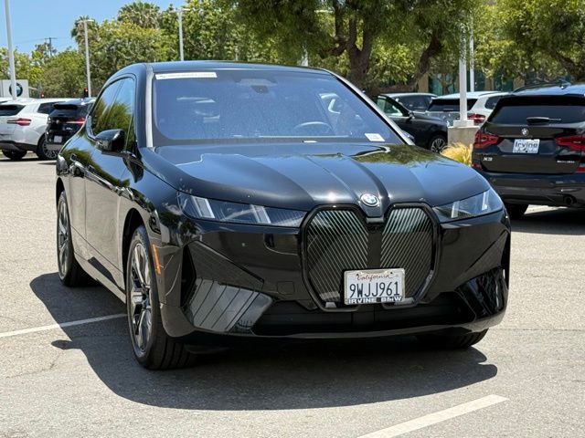 Used 2026 BMW iX xDrive60 AWD/4WD image 6