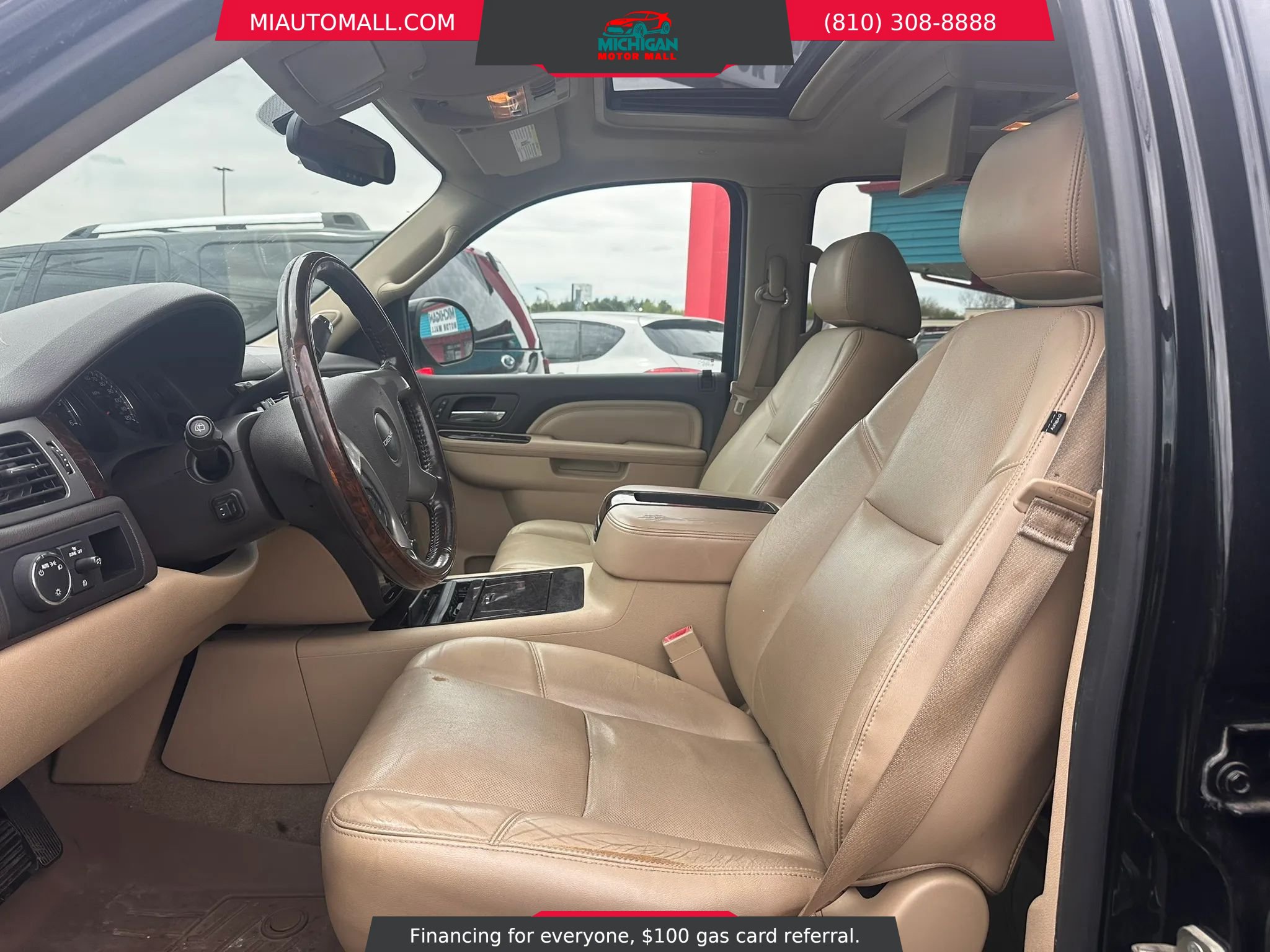 Used 2014 GMC Yukon XL Denali AWD/4WD image 9