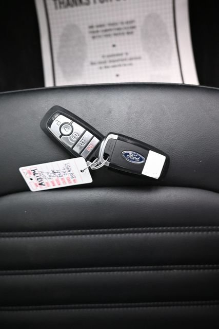 Used 2024 Ford Edge SEL w/ Convenience Package AWD/4WD image 12