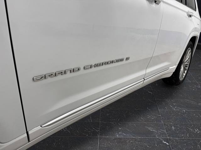 Used 2024 Jeep Grand Cherokee L Summit w/ Advanced Protech Group IV image 38