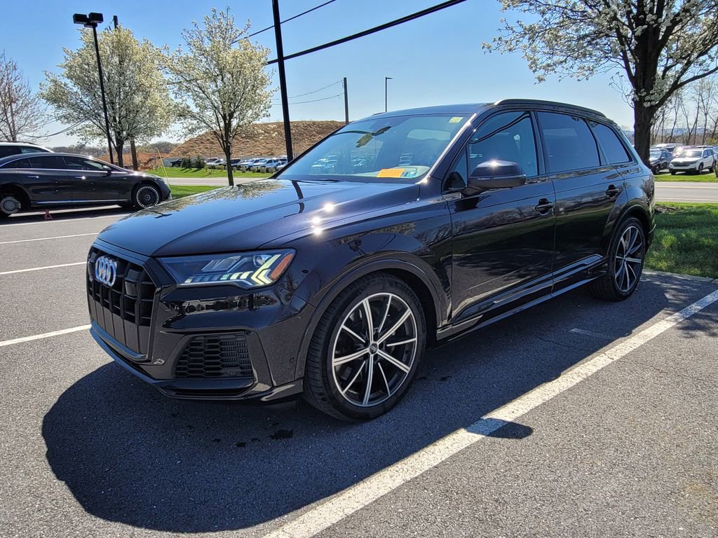 Used 2021 Audi SQ7 Premium Plus w/ Driver Assistance Package image 9