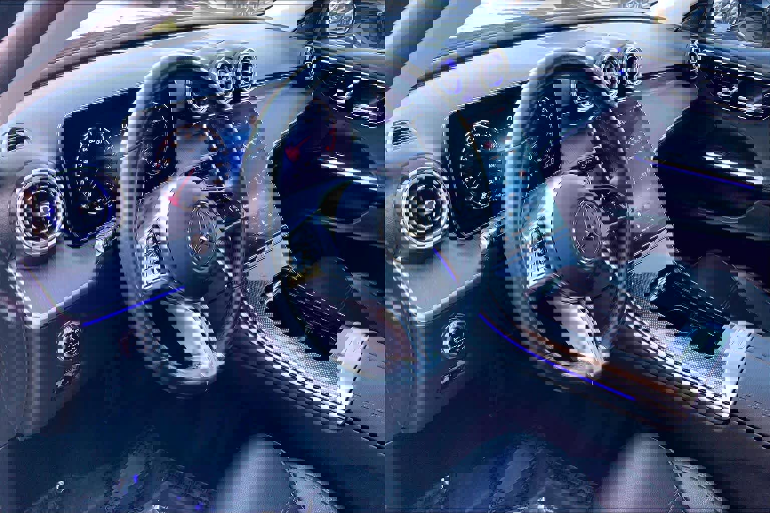 Used 2022 Mercedes-Benz C 300 4MATIC Sedan image 16