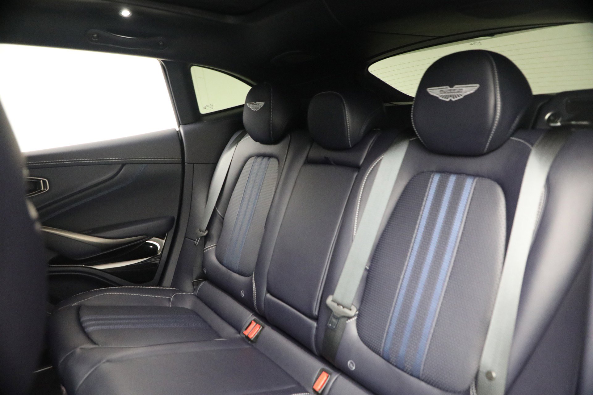 New 2026 Aston Martin DBX 707 AWD/4WD image 21