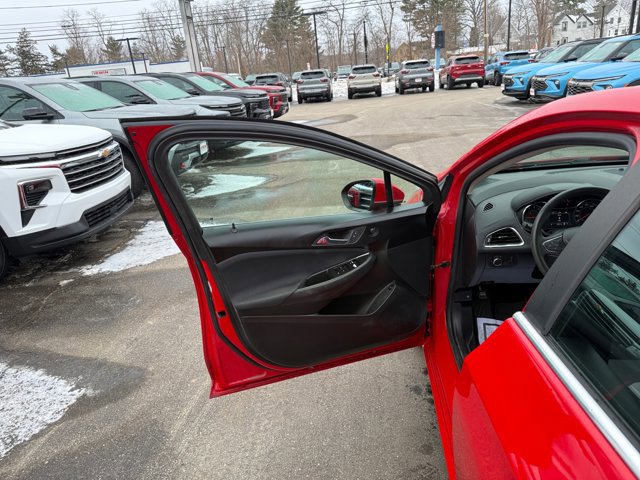 Used 2016 Chevrolet Cruze LT w/ Convenience Package image 23