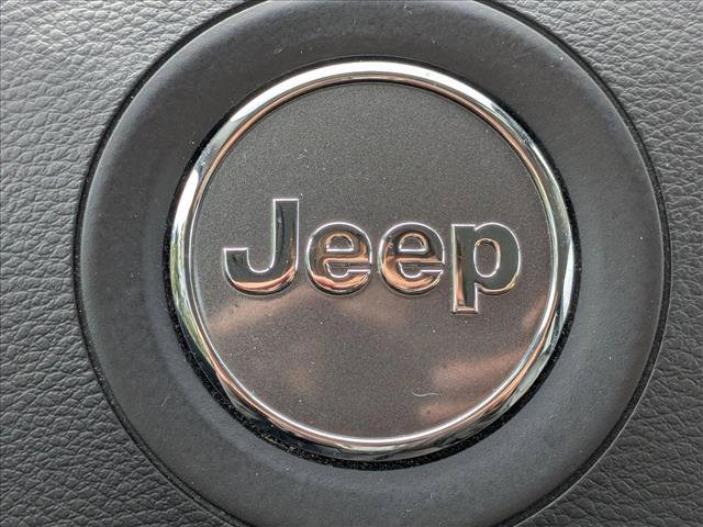 Used 2019 Jeep Cherokee Limited image 13