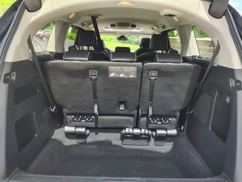 Used 2025 Honda Odyssey Elite image 26