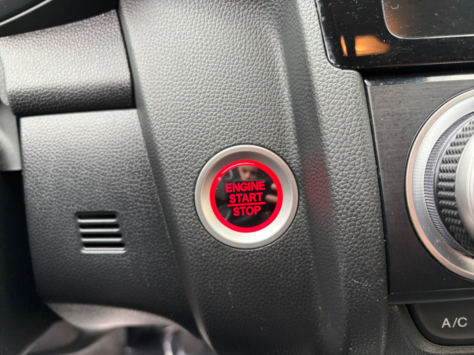 Used 2020 Honda Fit EX image 17