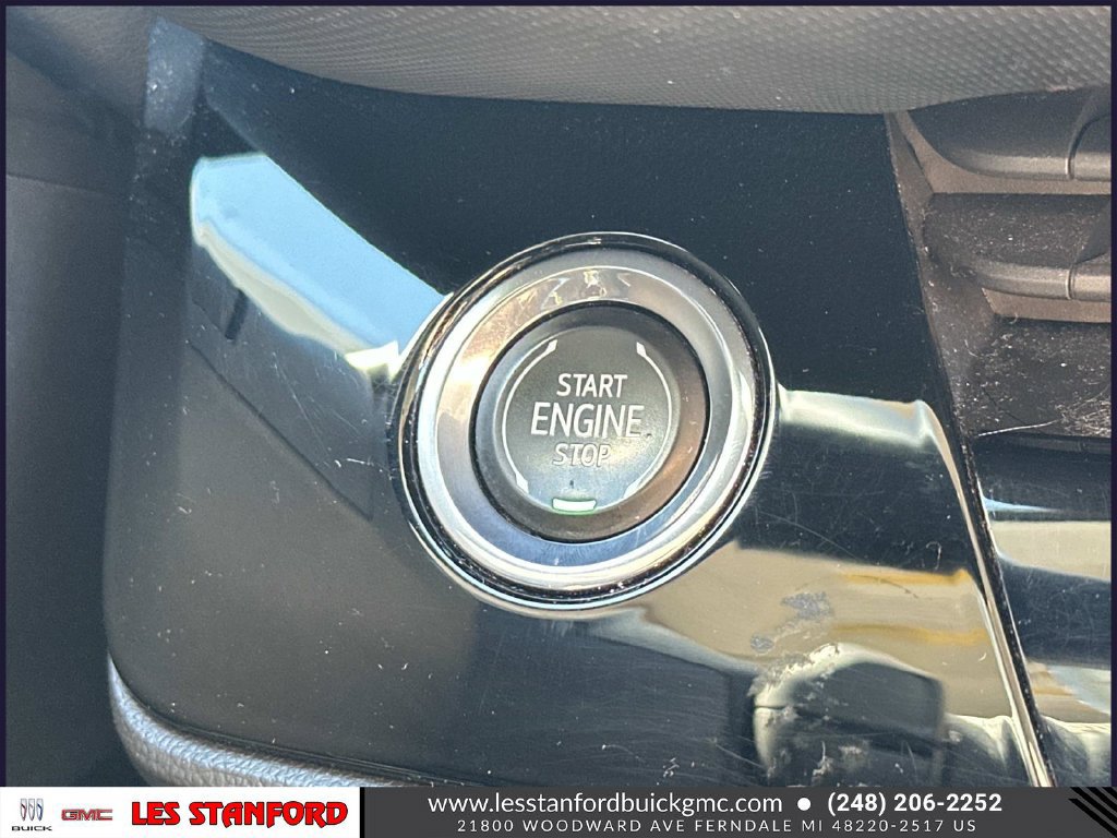 Used 2024 Buick Envision Preferred AWD/4WD image 28