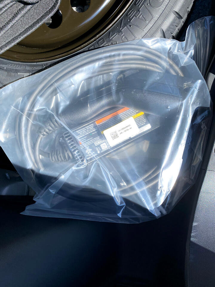 New 2025 Ford Escape SE image 29