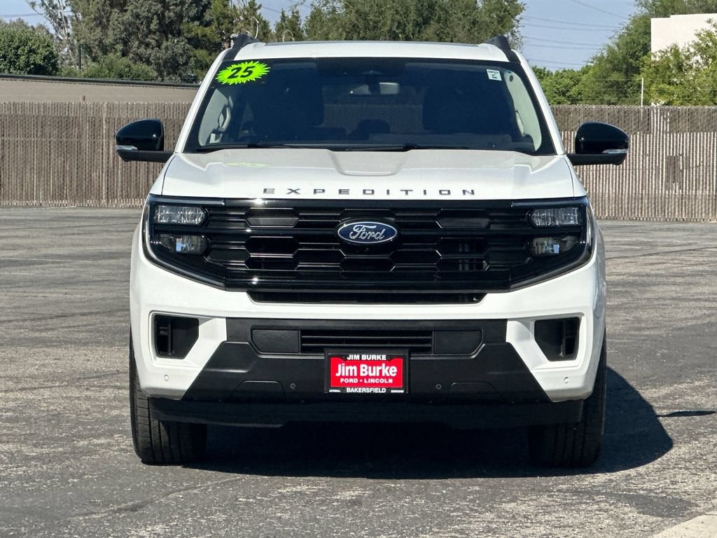 Certified 2025 Ford Expedition Active RWD image 8