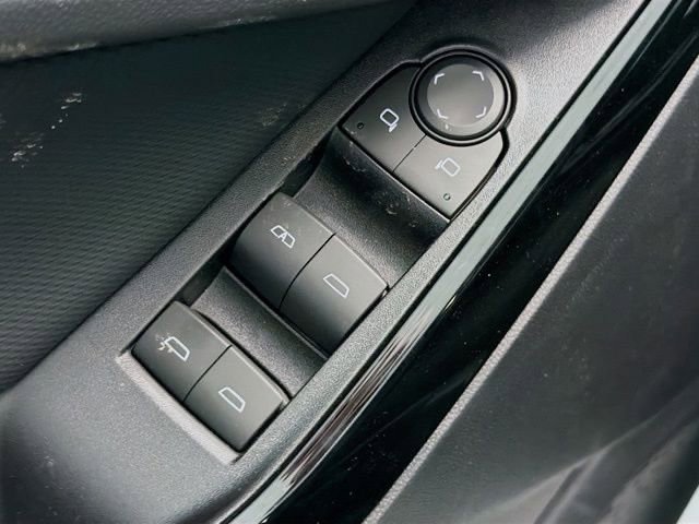 New 2026 Chevrolet Equinox LT image 21