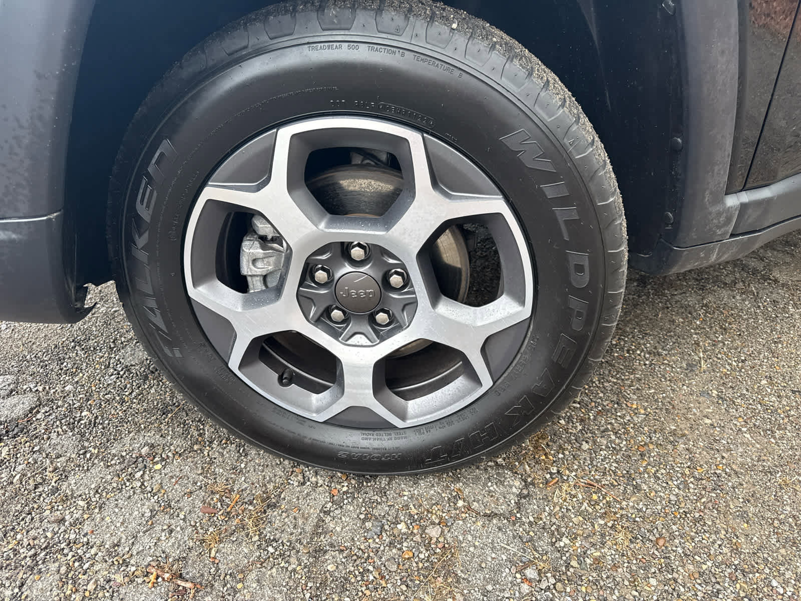 Used 2022 Jeep Compass Trailhawk w/ Trailhawk Convenience Group image 3