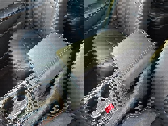 Certified 2016 GMC Acadia SLT w/ Open Road Package image 22