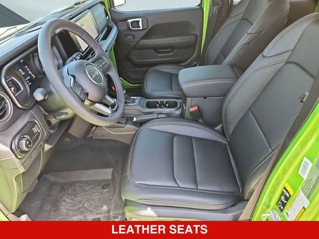 New 2025 Jeep Gladiator Sport w/ Premium Package AWD/4WD image 16