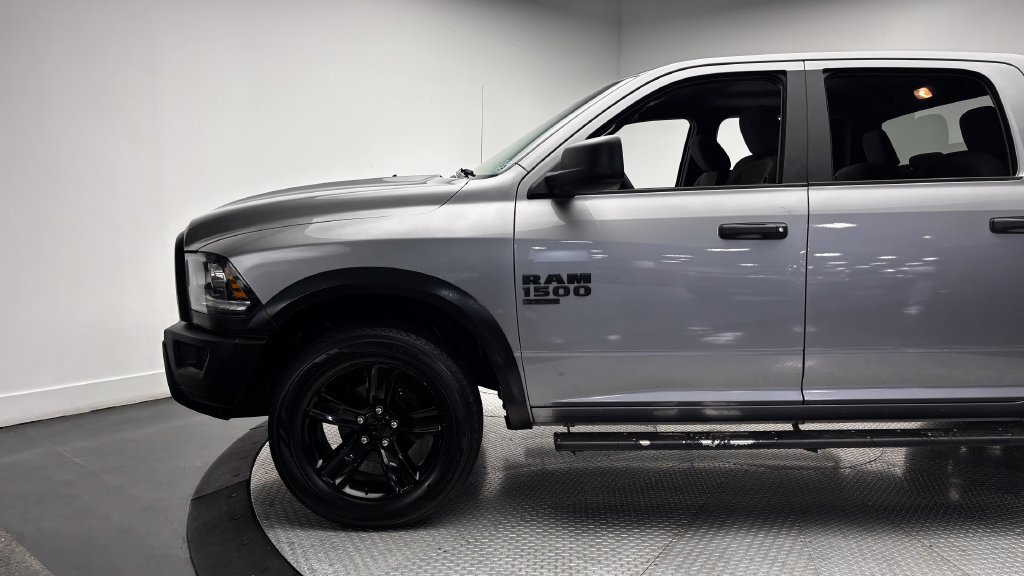 Used 2024 RAM 1500 Warlock AWD/4WD image 5