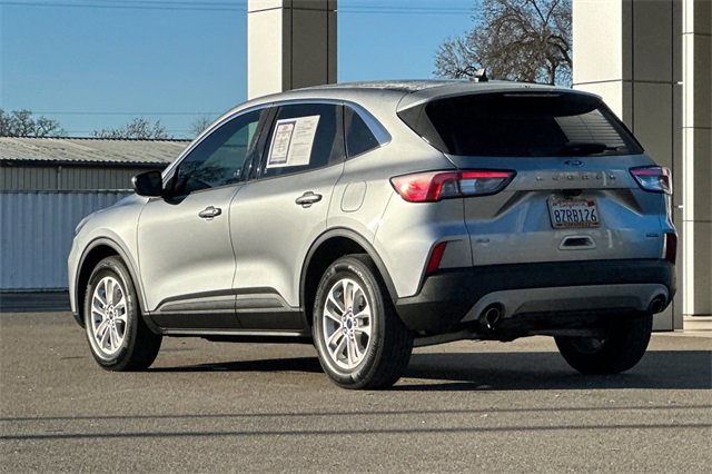 Used 2021 Ford Escape SE image 7