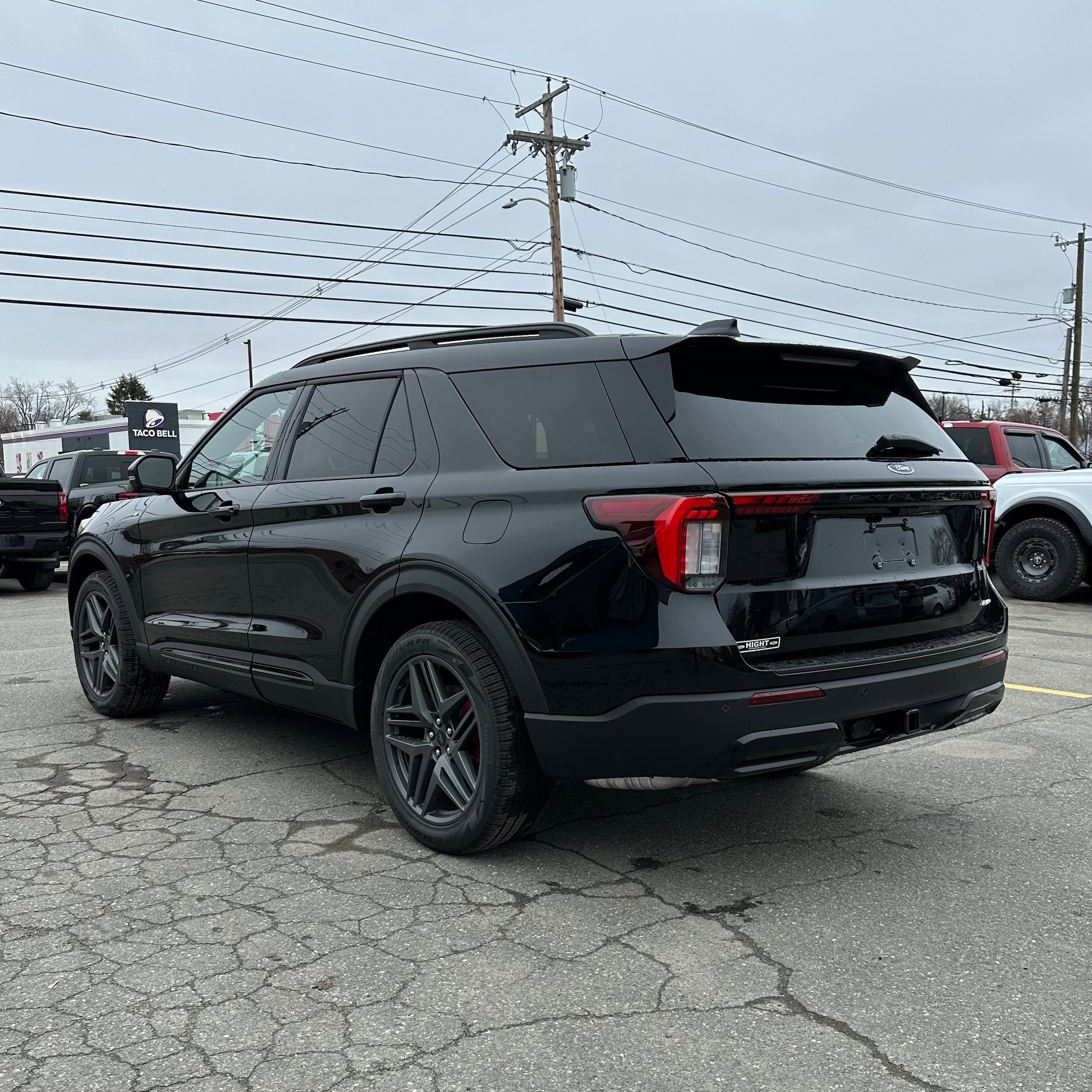 New 2026 Ford Explorer ST-Line AWD/4WD image 12