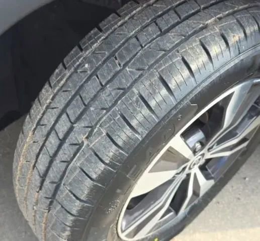 Used 2019 Nissan Murano S image 43