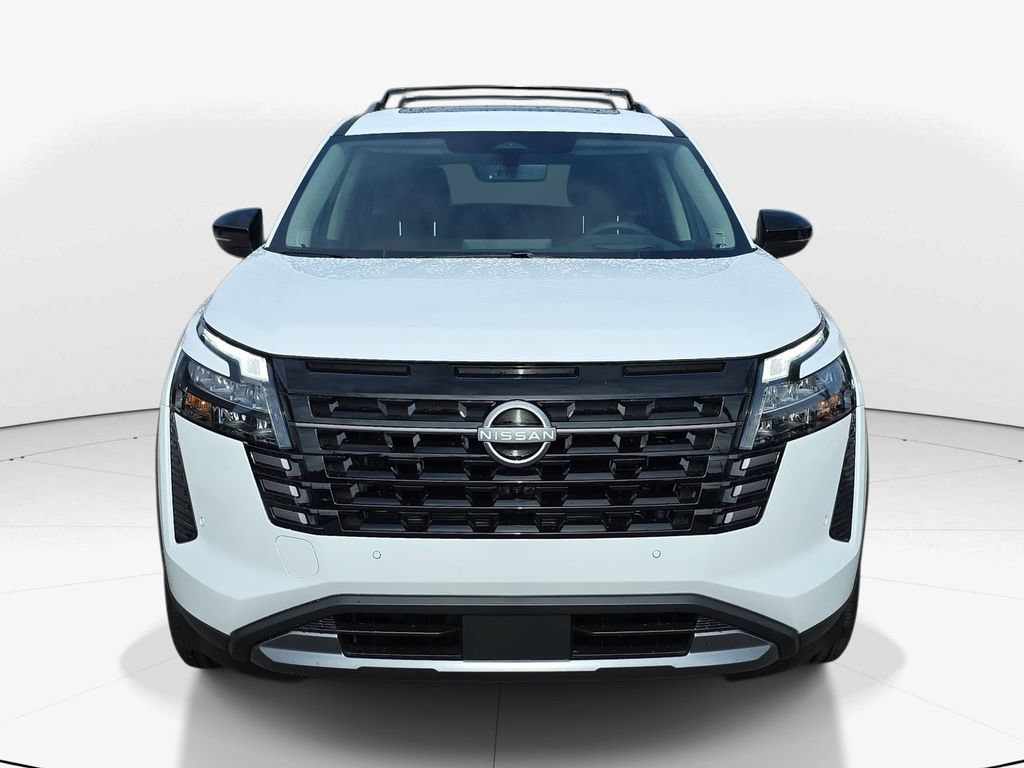 New 2026 Nissan Pathfinder Platinum FWD image 10