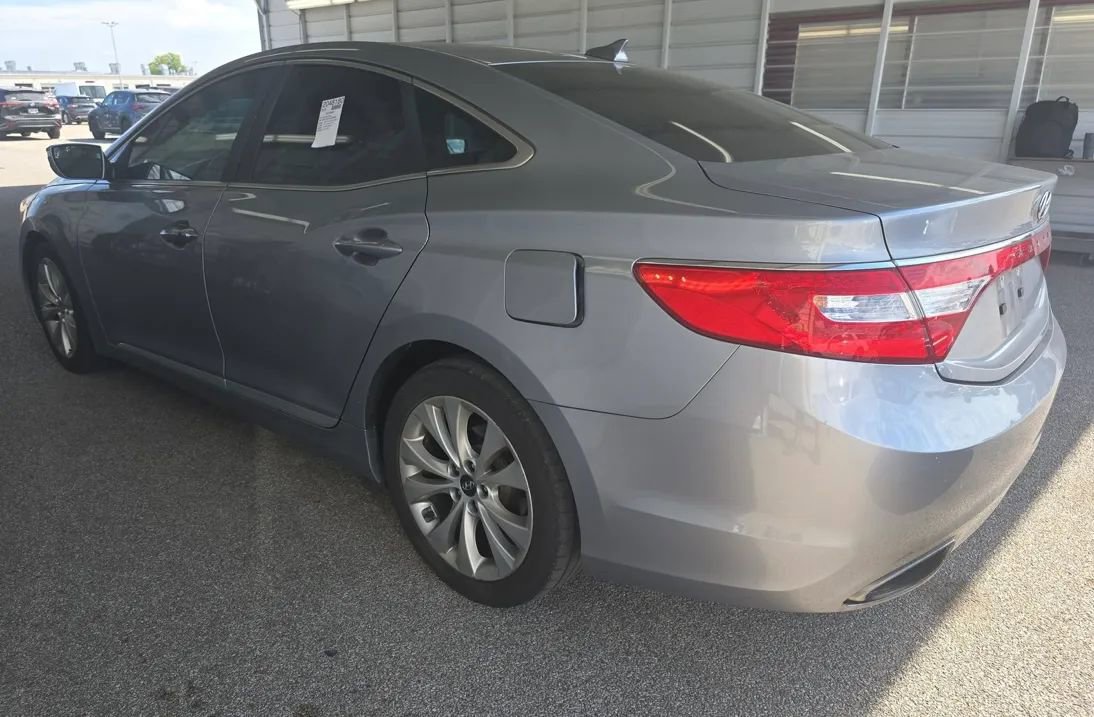 Used 2014 Hyundai Azera image 3