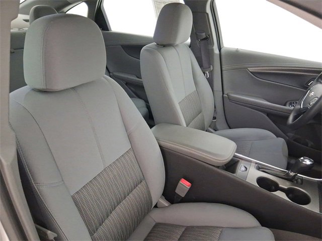 Used 2017 Chevrolet Impala LS image 14