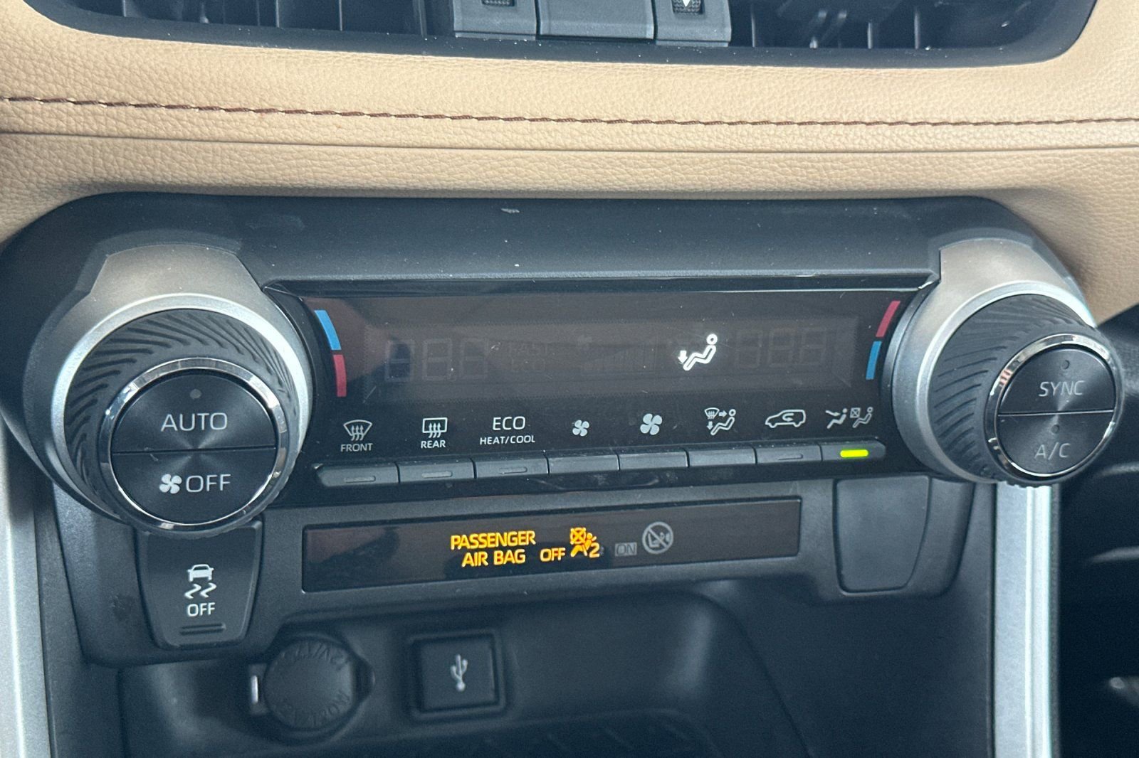Certified 2022 Toyota RAV4 XLE Premium image 25