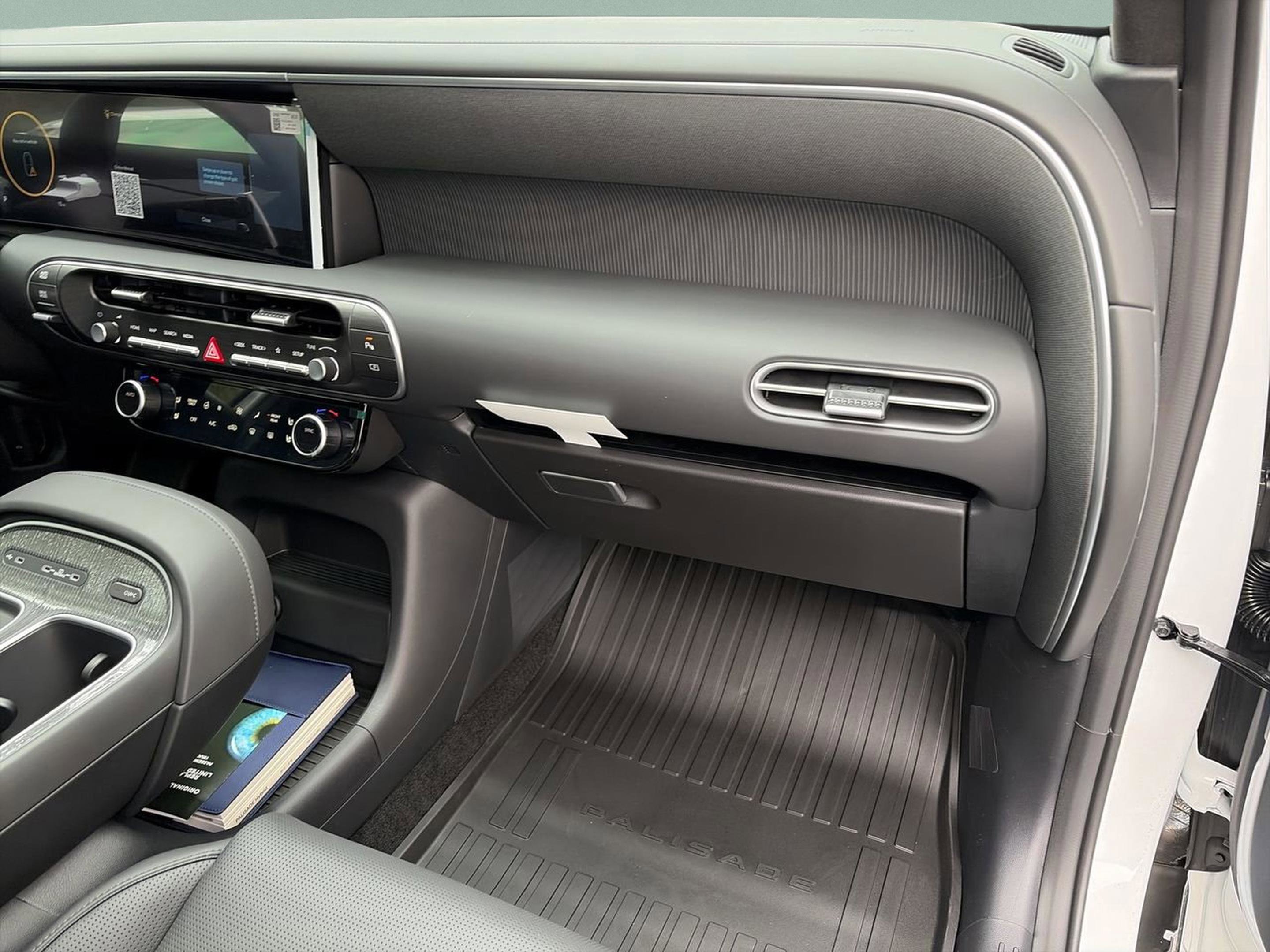 New 2026 Hyundai Palisade FWD Hybrid image 19