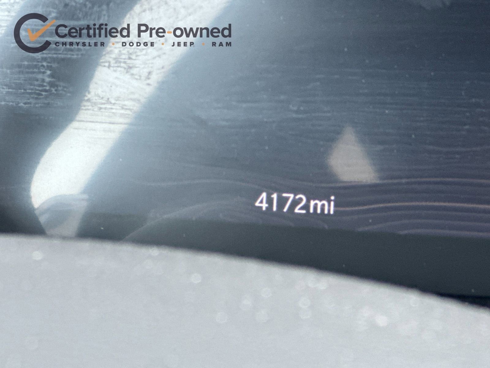 Certified 2025 Jeep Grand Cherokee Laredo X image 28