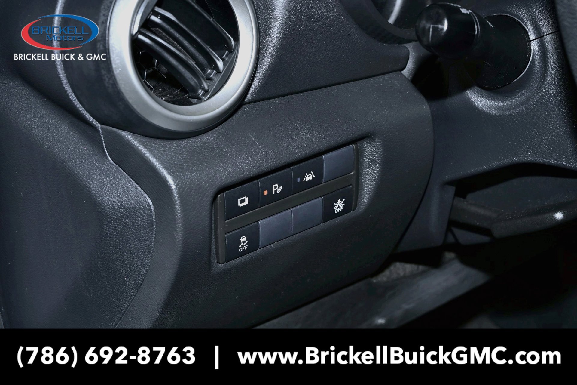 Used 2024 Nissan Versa S w/ S Plus Package FWD image 30