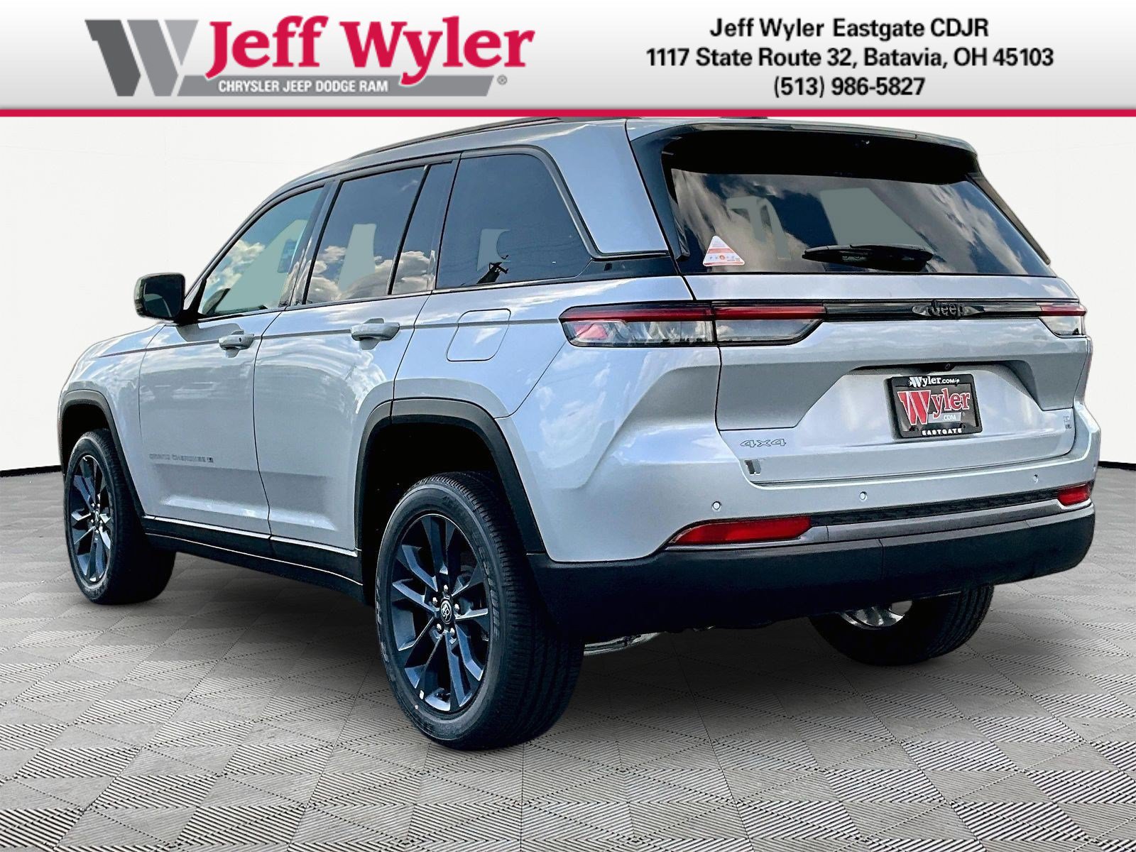 New 2026 Jeep Grand Cherokee Limited AWD/4WD image 4