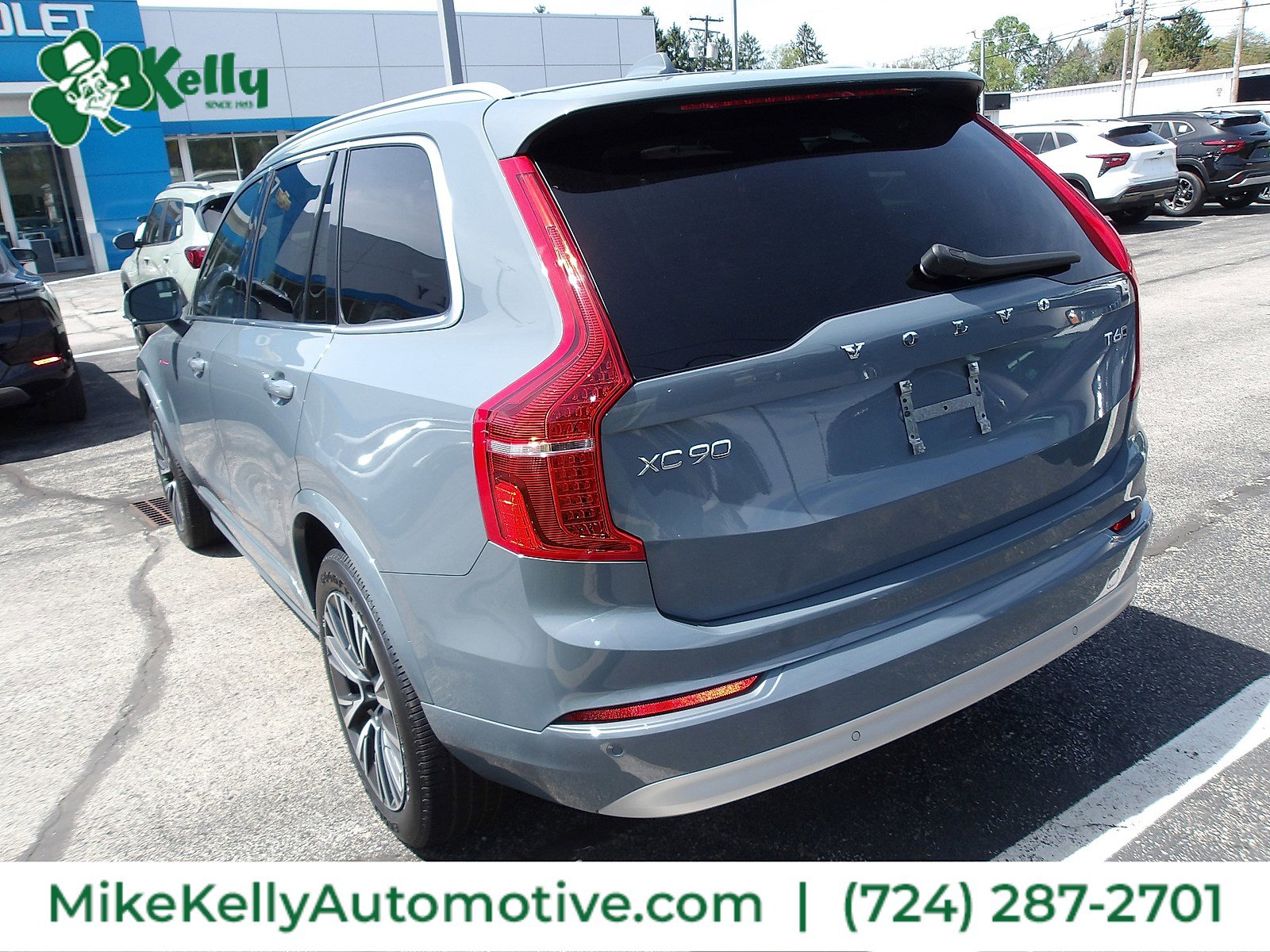 Used 2022 Volvo XC90 T6 Momentum AWD/4WD image 5