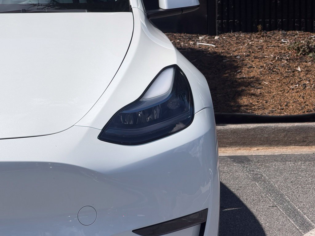 Used 2022 Tesla Model Y Performance AWD/4WD image 5