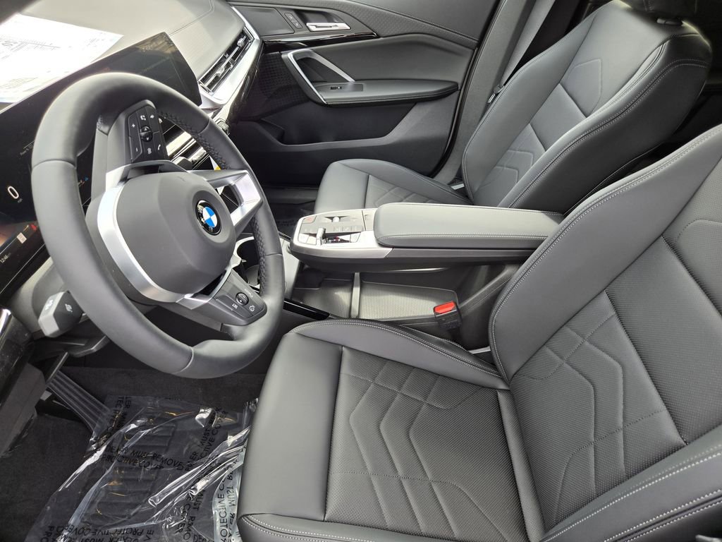New 2026 BMW X2 xDrive28i w/ Convenience Package image 14