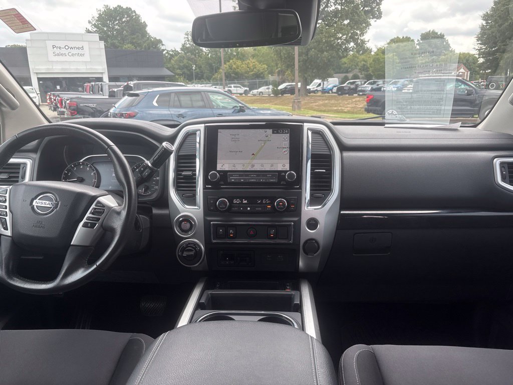 Used 2021 Nissan Titan SV w/ SV Convenience Package AWD/4WD image 10