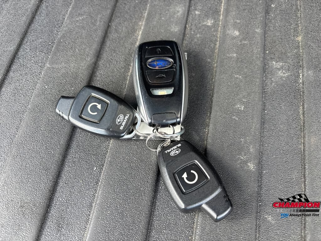 Used 2017 Subaru Outback 2.5i Touring AWD/4WD image 27