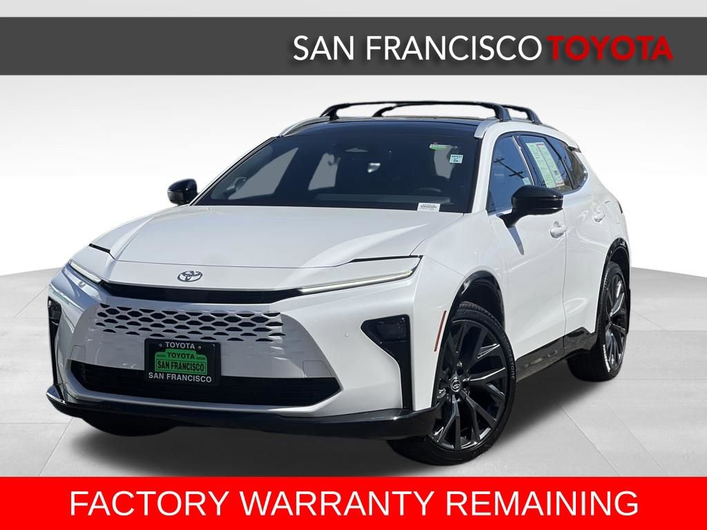 Certified 2025 Toyota Crown Signia image 1