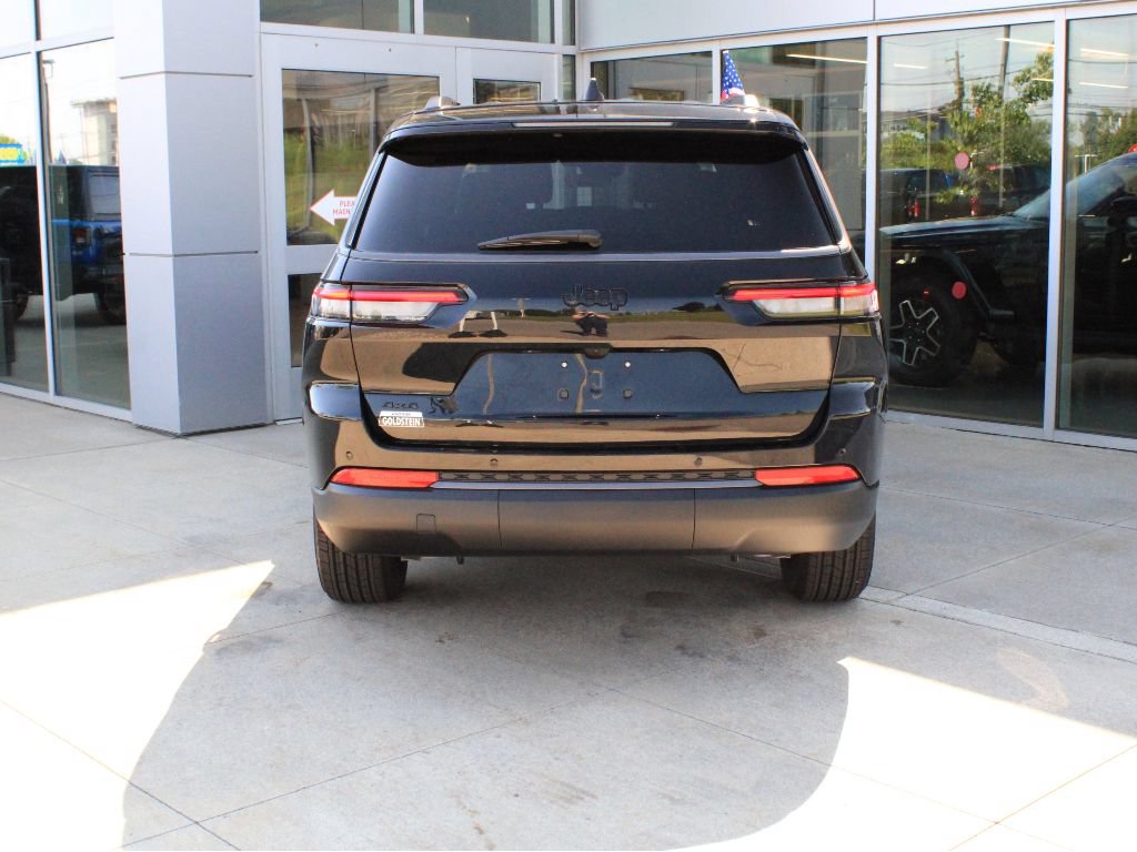 New 2026 Jeep Grand Cherokee L 4WD image 7